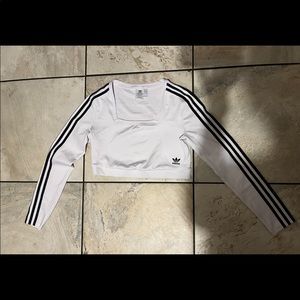 Womens Adidas long sleeve crop top size L
